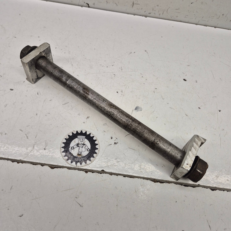axe roue arriere yamaha 250 yz 1992-1