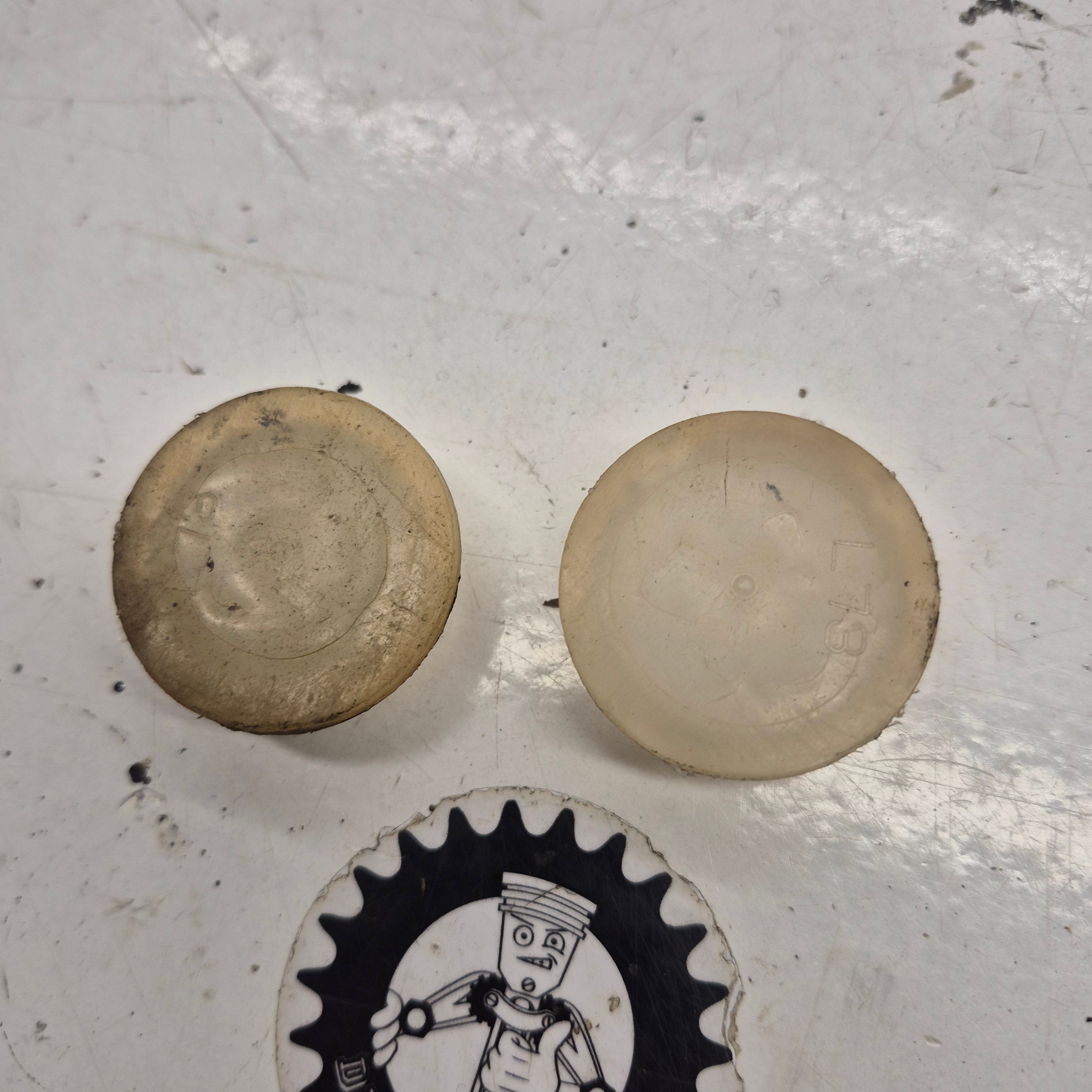 bouchon bras oscillant ktm 250 egs exc 1997