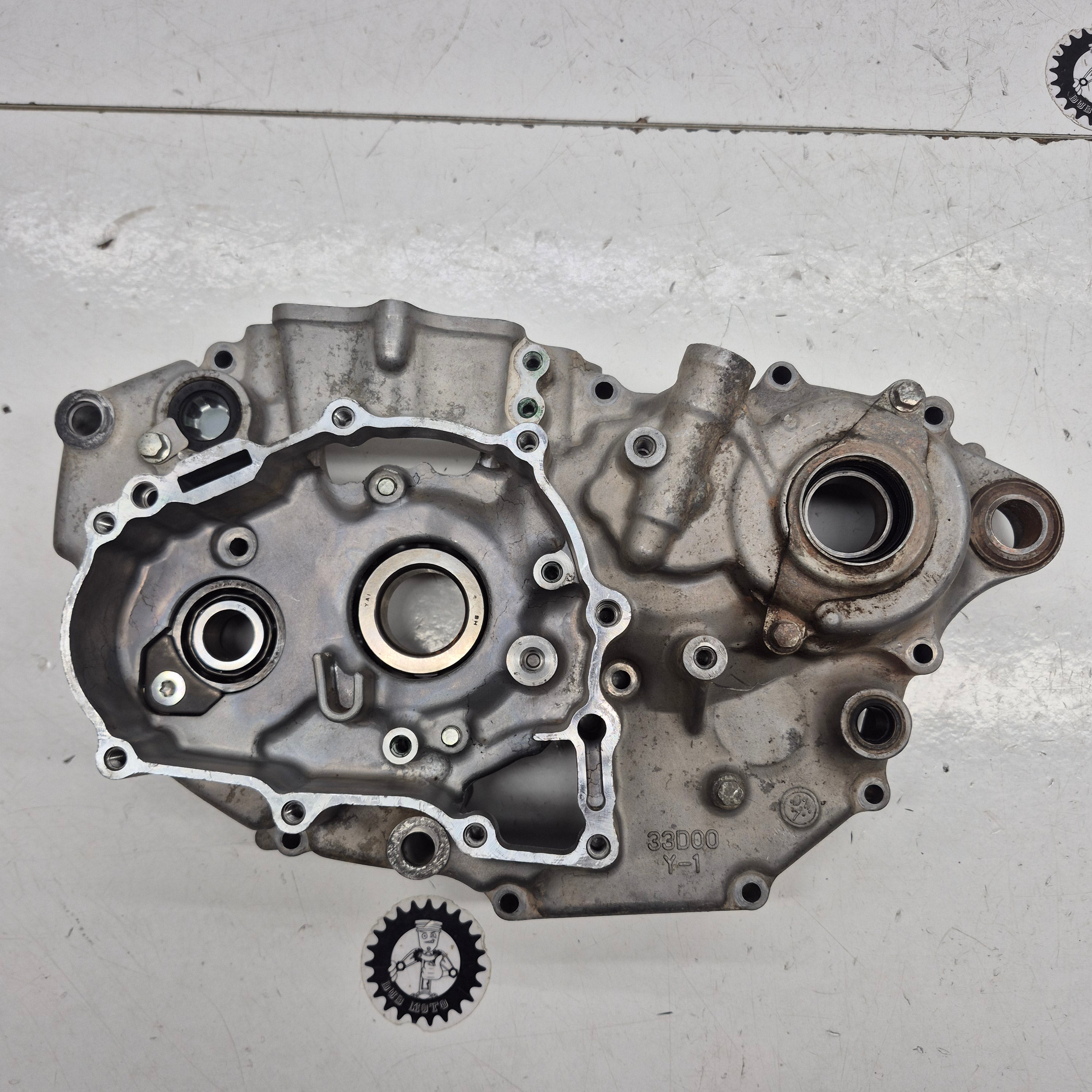 carter moteur gauche yamaha 450 yzf 2011