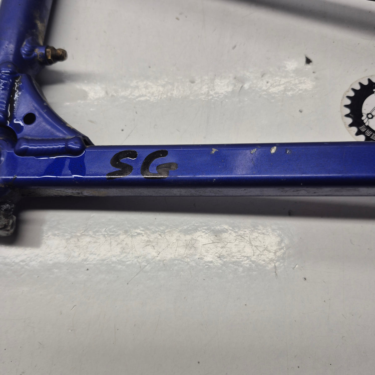 Triangle Supérieur gauche yamaha 450 yfz