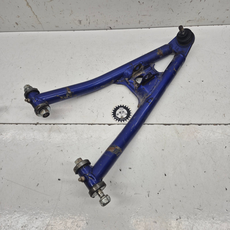 triangle inférieur droit yamaha 450 yfz-1
