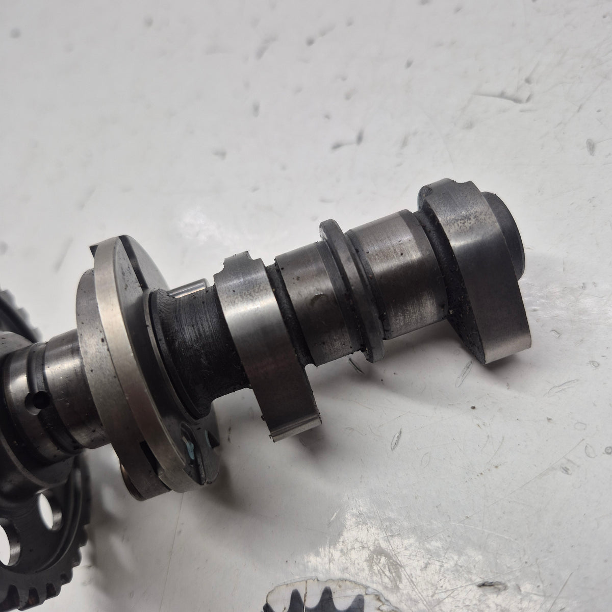 arbre a came échappement suzuki 400 ltz-2