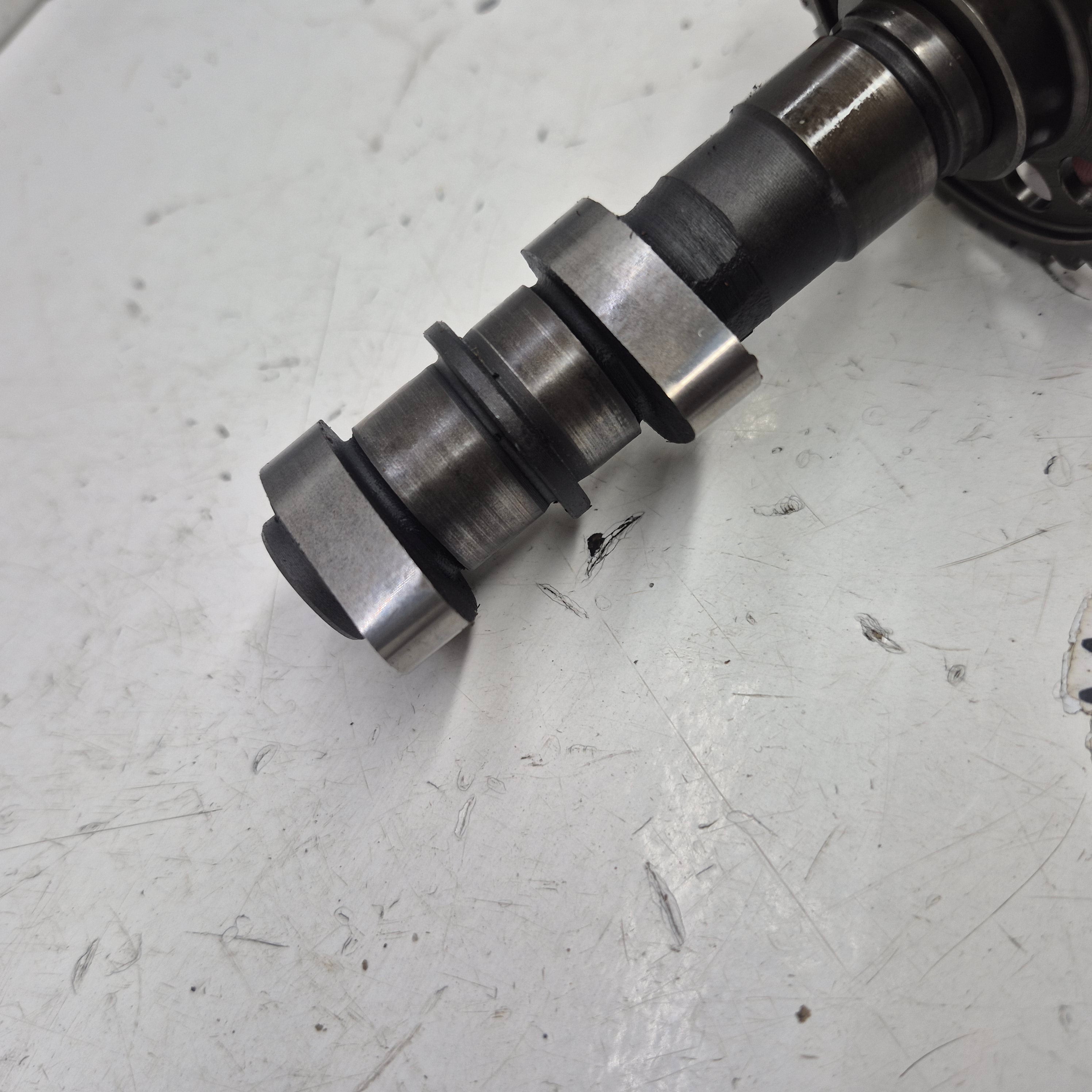 arbre a came admission suzuki 400 ltz