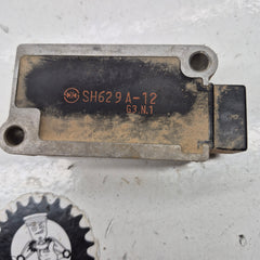 regulateur yamaha 125 ttr  SH629-A12-2