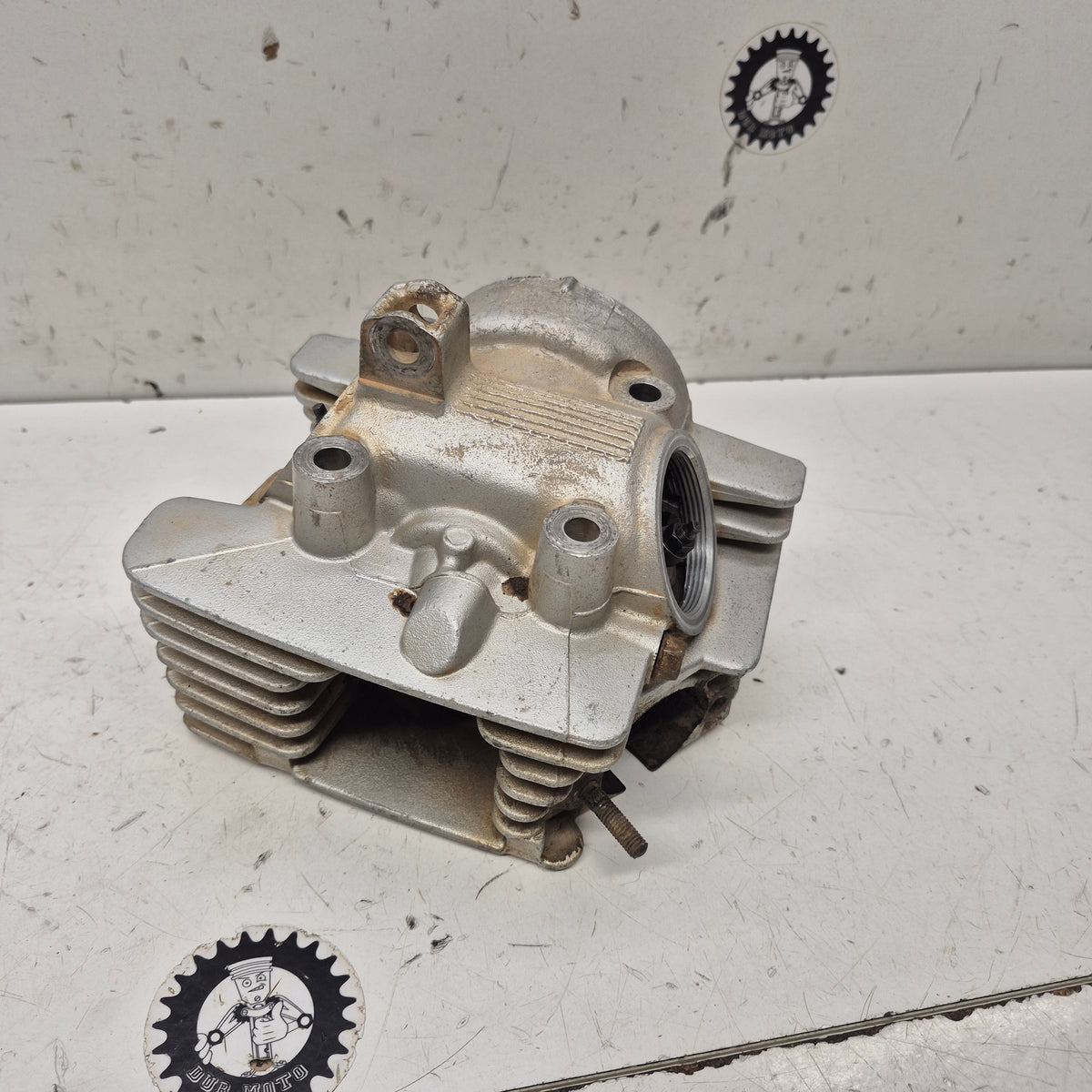 culasse yamaha 125 ttr 5AP00-2