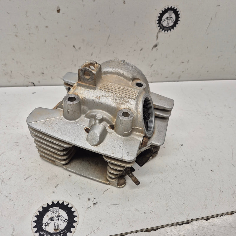 culasse yamaha 125 ttr 5AP00-2