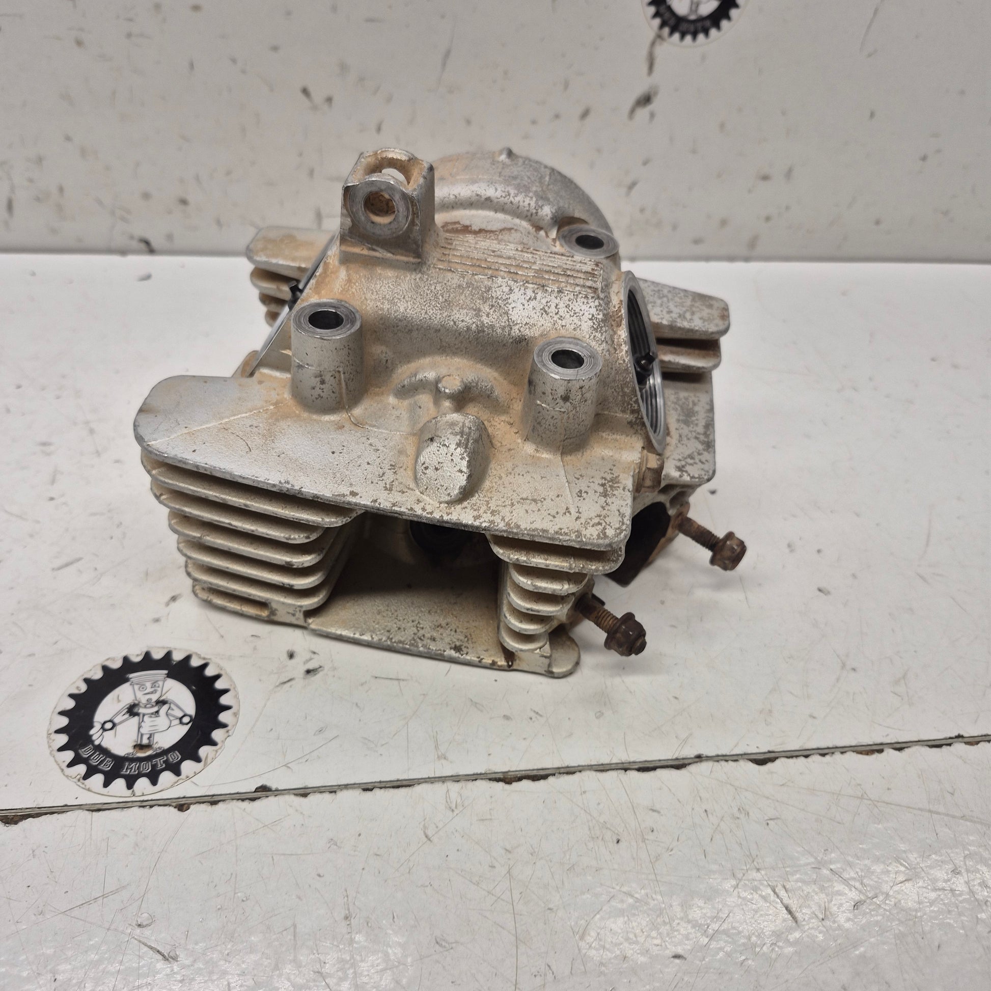 culasse yamaha 125 ttr 5AP00-2