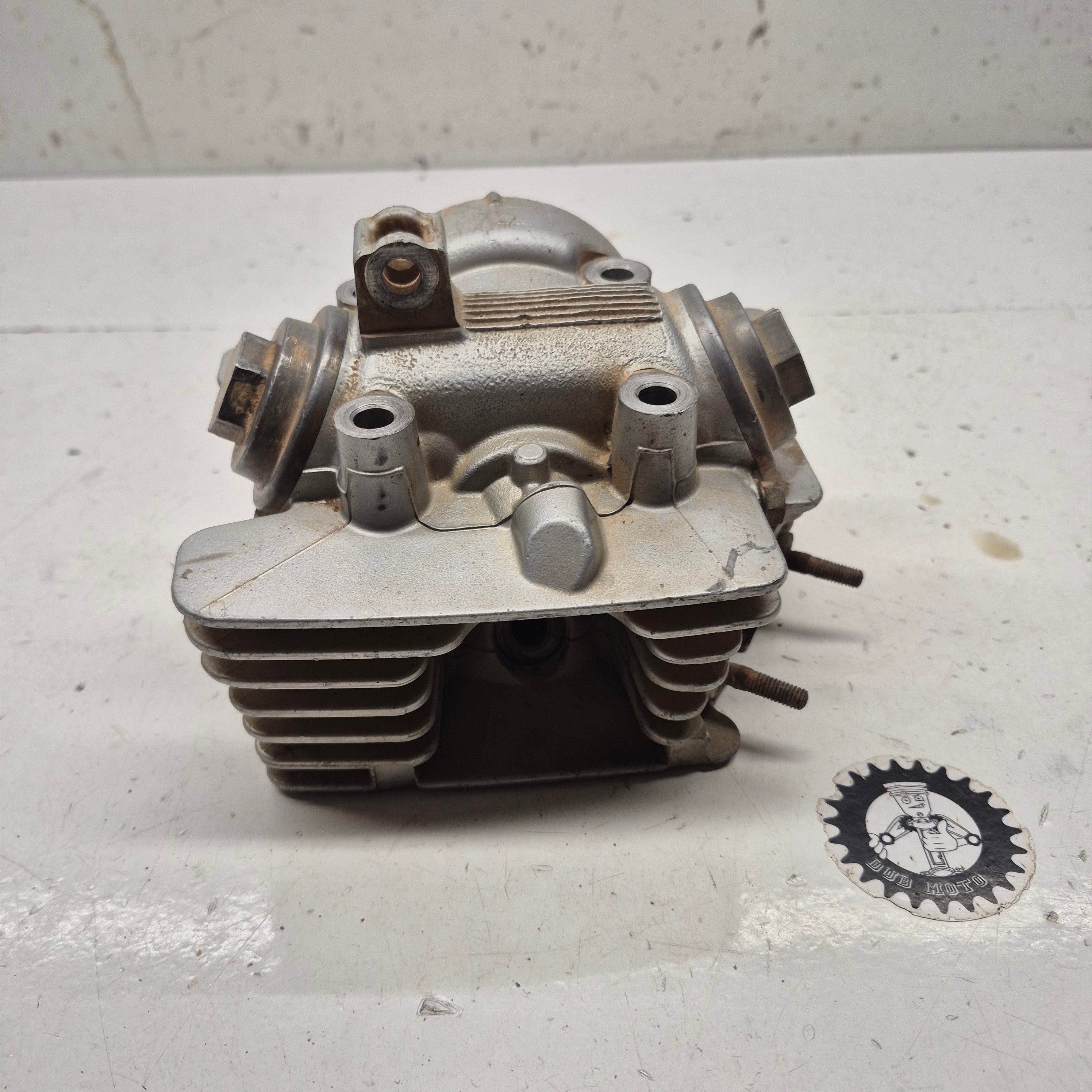 culasse yamaha 125 ttr 5VL00-2