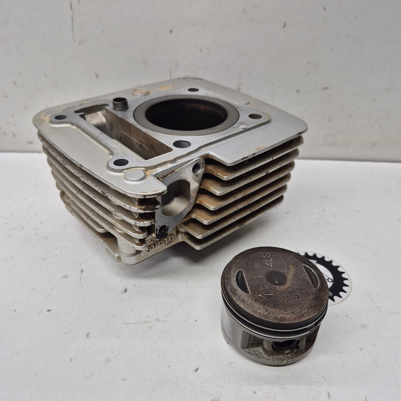 cylindre piston yamaha 125 ttr 5HP10-1