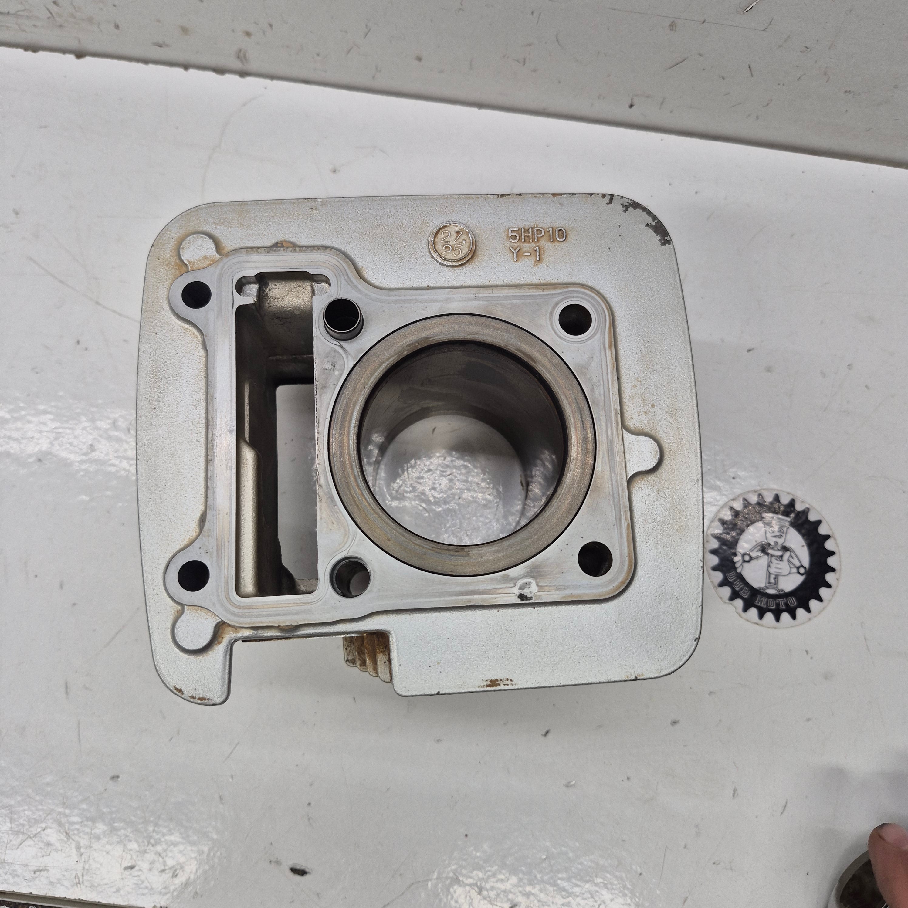 cylindre piston yamaha 125 ttr 5HP10-6