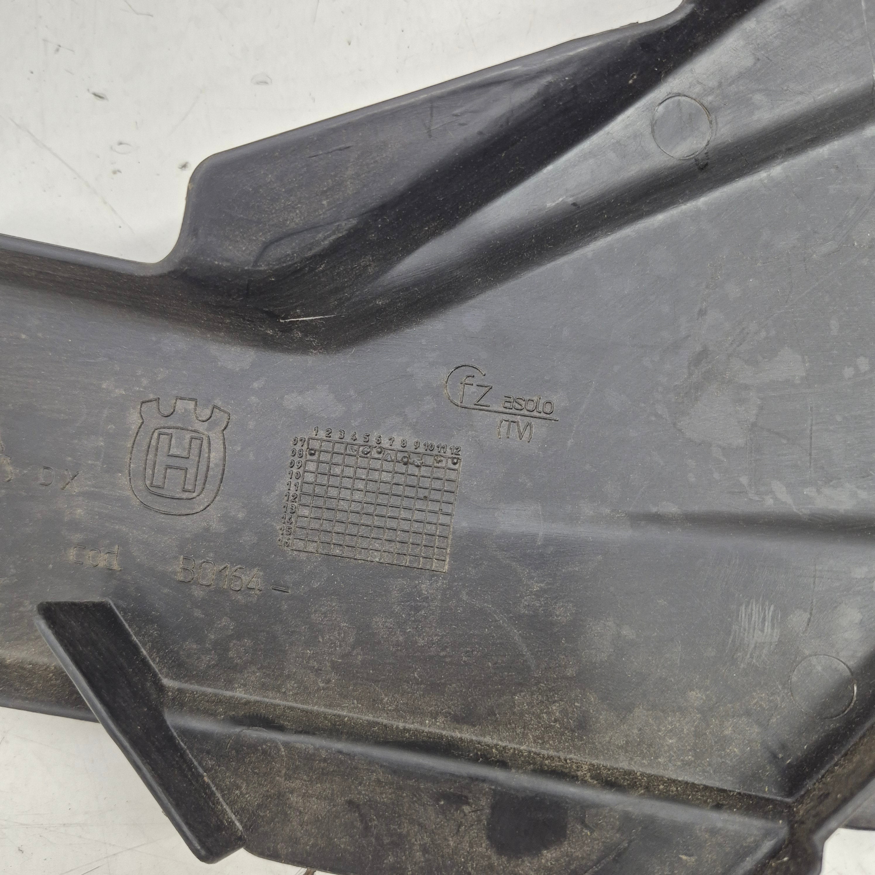 plastique husqvarna 510 smr   B0164 B0163-2