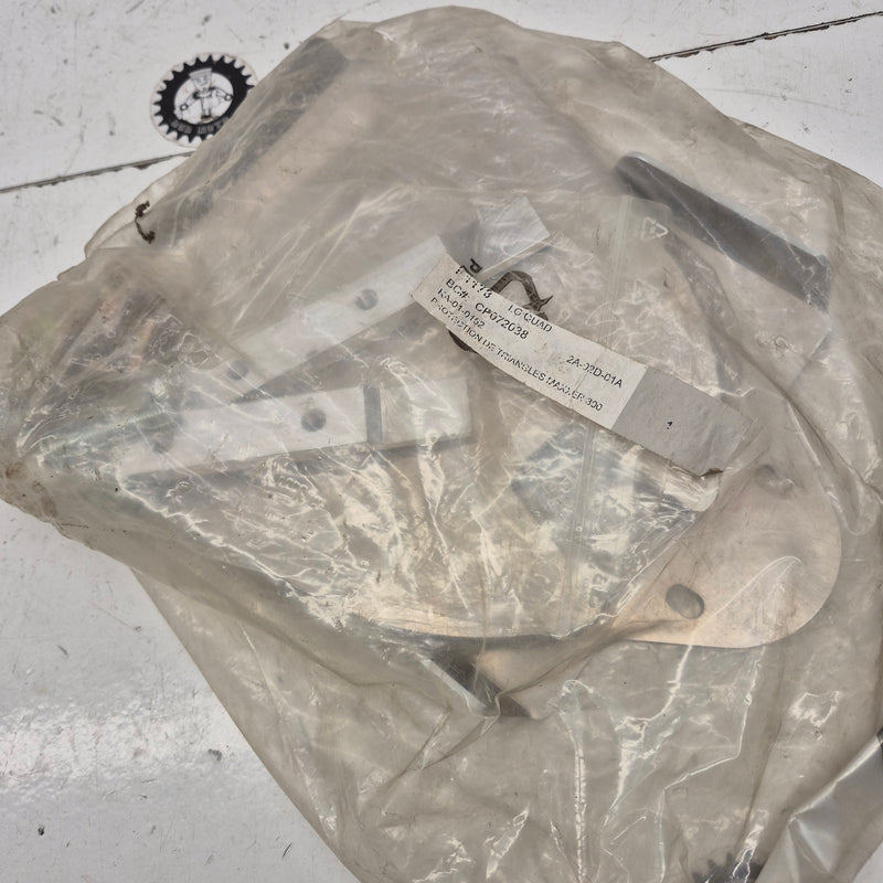 protection triangle kymco maxxer 300 neuf-1