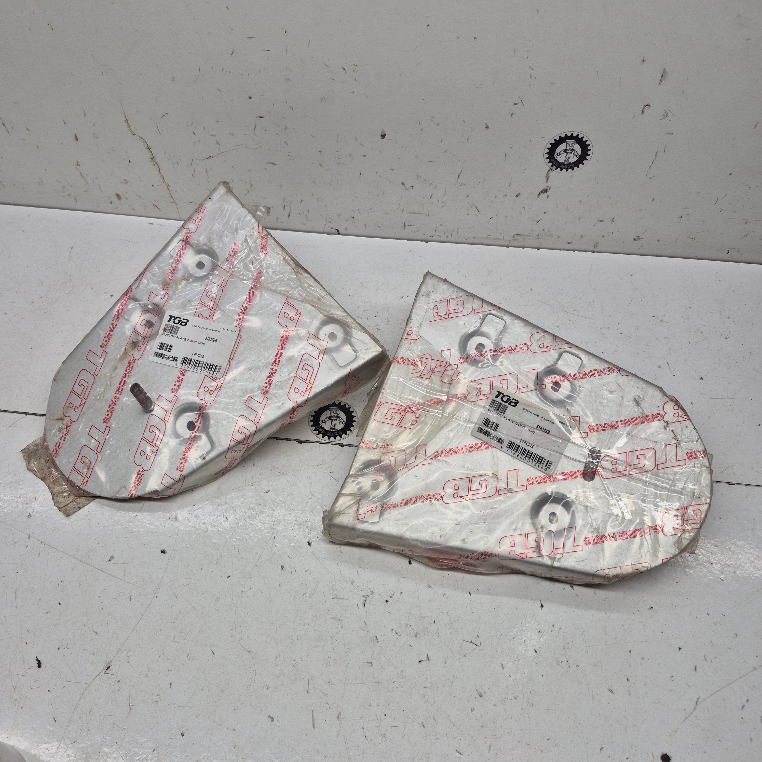 protection triangle neuf tgb 516330B 516329B-2