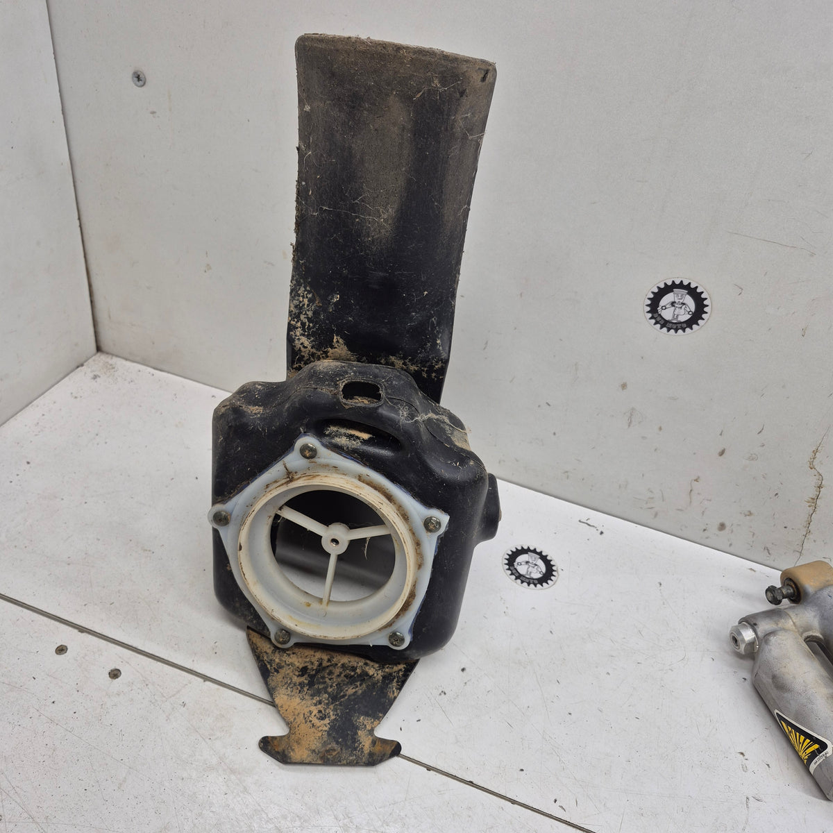 boite a air yamaha 80 yz 2000-1