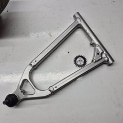 triangle yamaha 450 yfz neuf-1