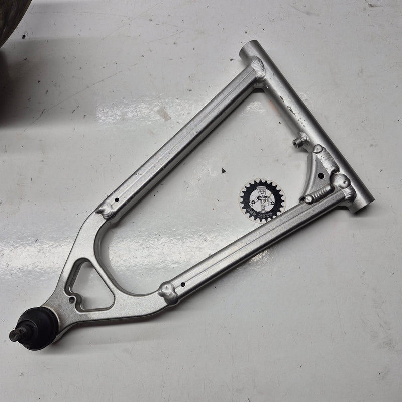 triangle yamaha 450 yfz neuf-1