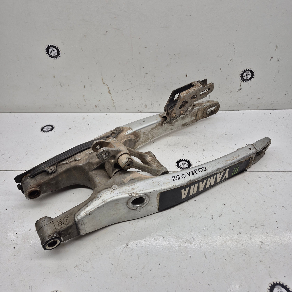 bras oscillant yamaha 250 yzf 2009 1C3X0-1