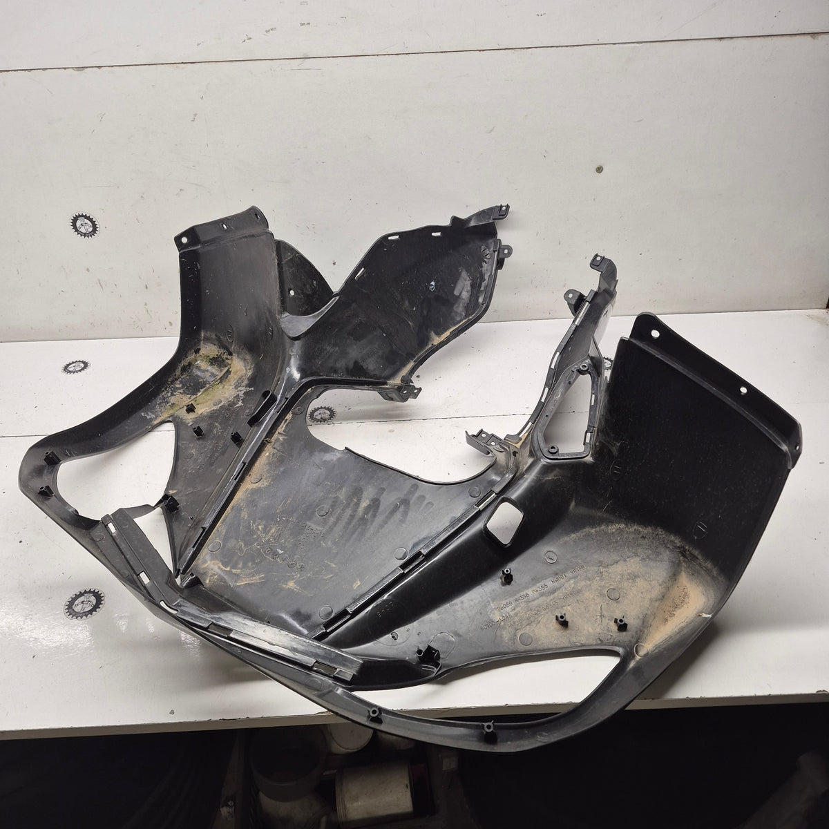 face avant kymco 250 300 mxu 60100-LCA5-E000-2
