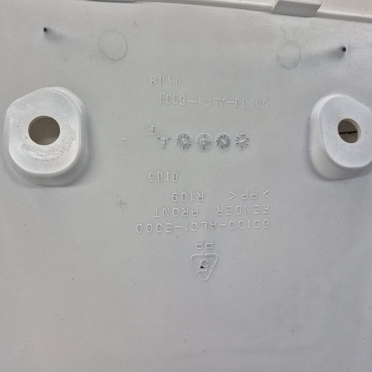 coque avant kymco 500 550 700 mxu 60100-ALC1-E000-4