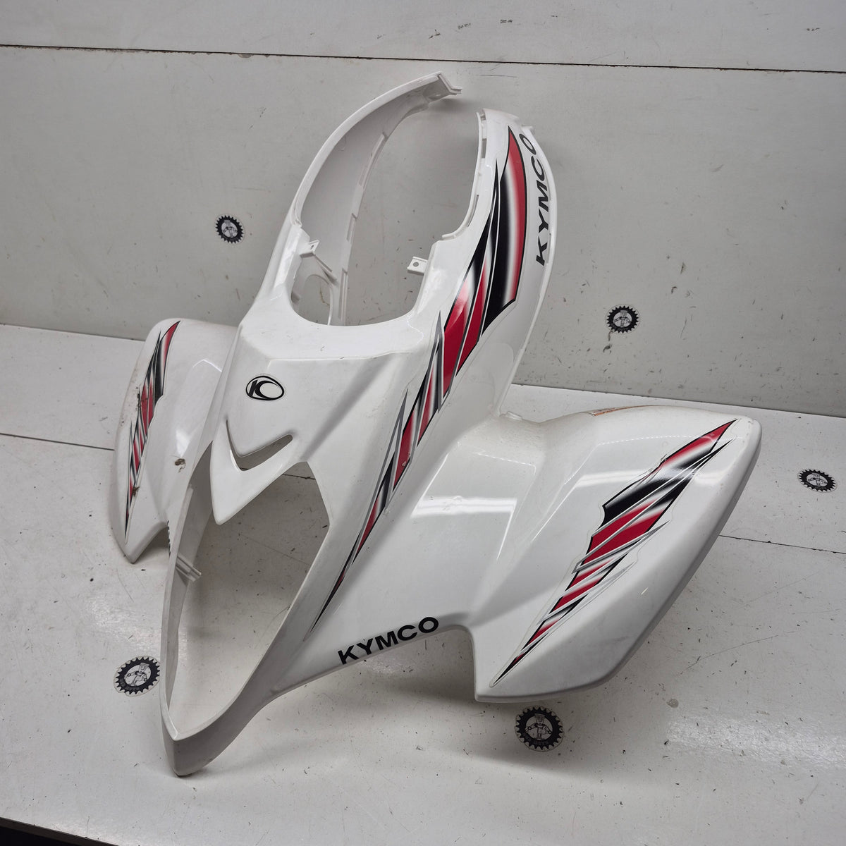 coque avant kymco 300 maxxer