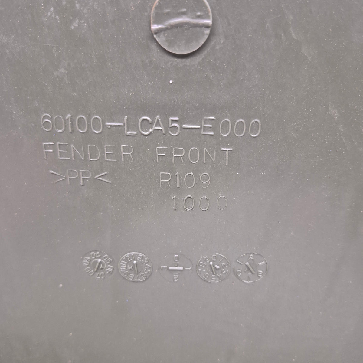 face avant kymco 250 300 mxu 60100-LCA5-E000-3