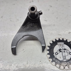 fourchette yamaha 250 yz 2004 5BE7 R-2