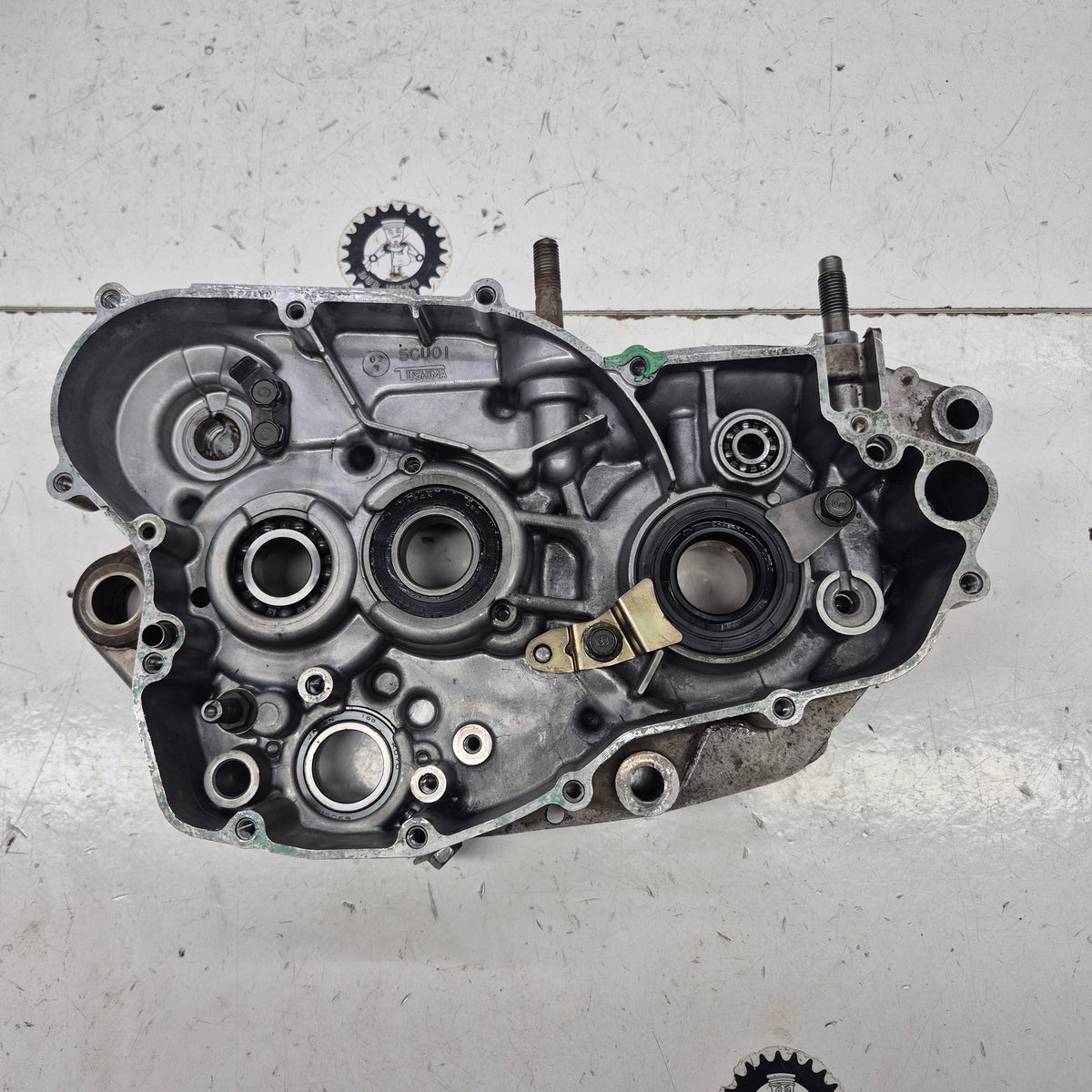 carter moteur droit yamaha 250 yz 2004 5CU01-1