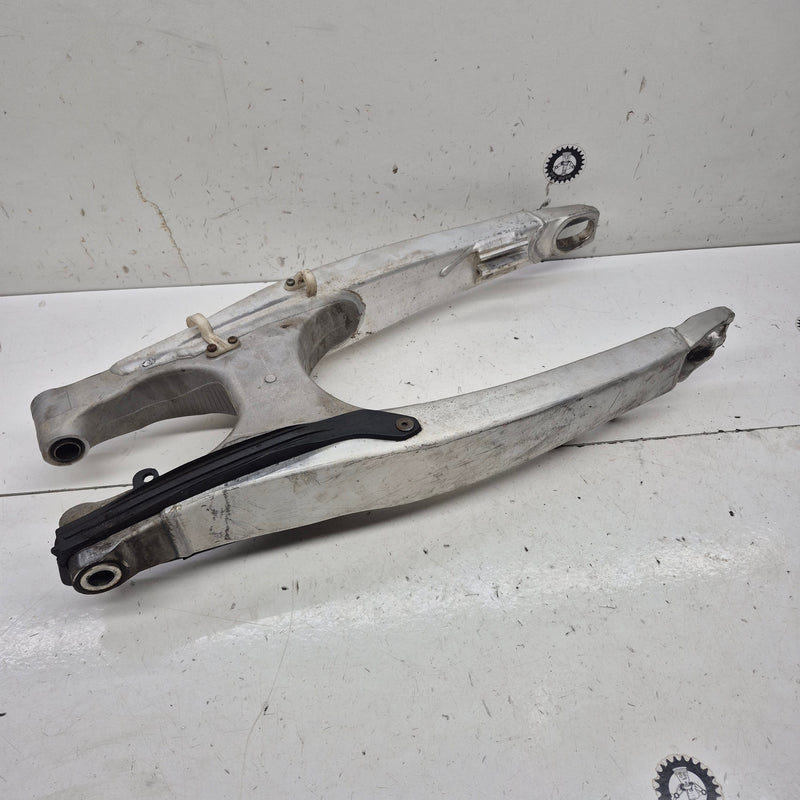 bras oscillant yamaha 250 yzf 2010 17D-2