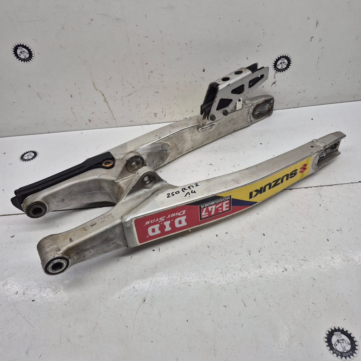 bras oscillant suzuki 250 rmz 2014 49H00-2