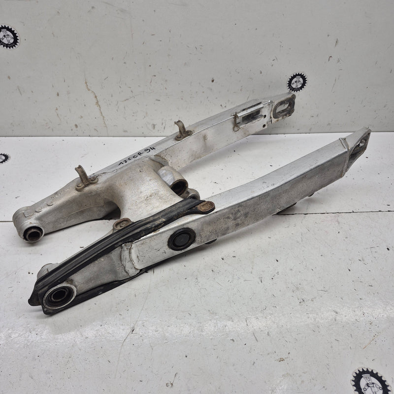 bras oscillant honda 125 cr 1994  KZ3J-1