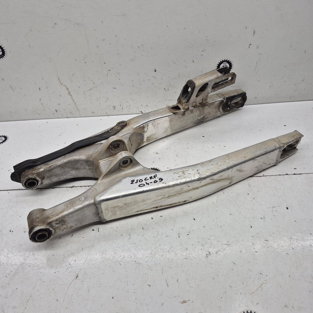 bras oscillant honda 250 crf 2004-2009  MENF