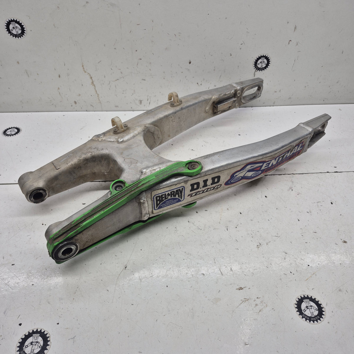 bras oscillant kawasaki 250 kxf 2012-1