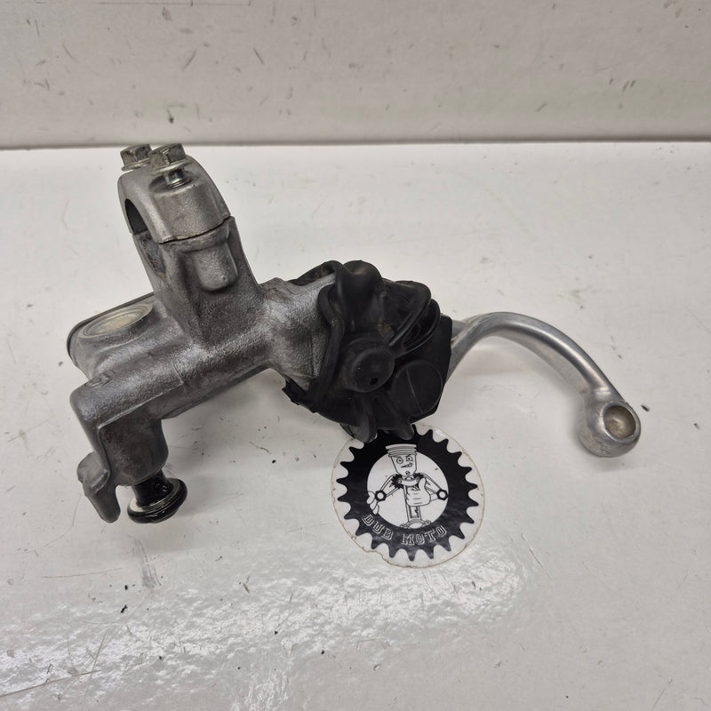 maitre cylindre yamaha 250 yz 2011-2