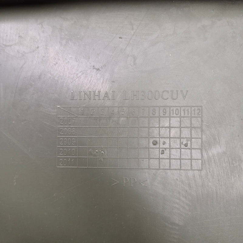 plastique avant linhai 300 lh300cuv-3