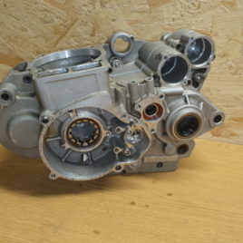 Paire de carters moteur ktm 400 exc 2002
