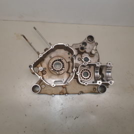Carter gauche SUZUKI 250 LTZ