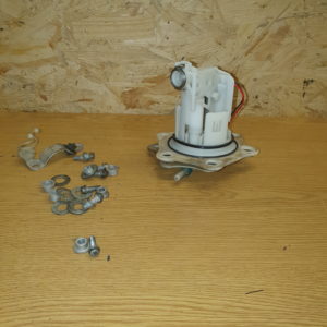 Pompe a carburant honda 450 crf 2009