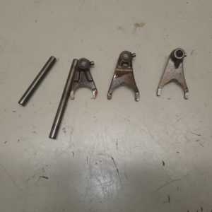 Fourchettes de boîte suzuki 250 ltz