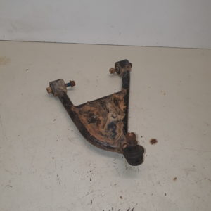 triangle inférieur gauche suzuki 250 ltz
