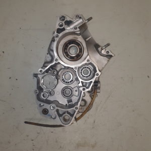 carter moteur droit yamaha 125 dtr 3MB