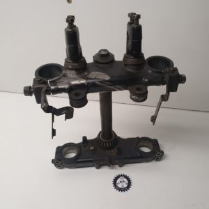 té fourche suzuki 600 dr