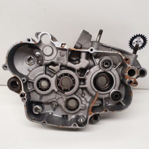 carter moteur droit kawasaki 125 kdx 1991