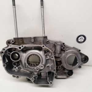 carter moteur gauche en état honda 450 crf 2004