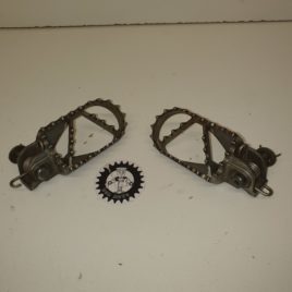 cales pieds ktm 350 sxf 2011