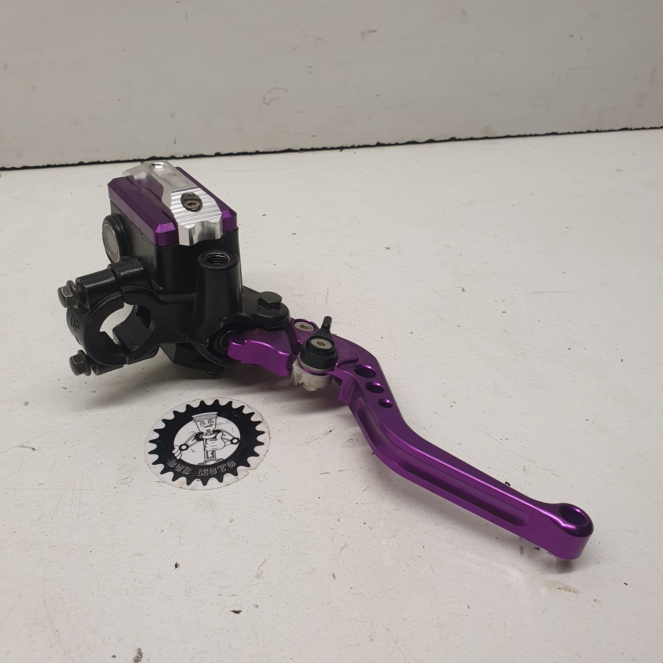 Maître-cylindre de frein avant – KTM 640 SM 2004 – 58713001000 – a la réf