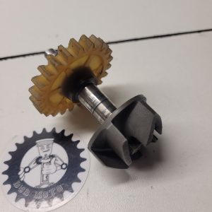 axe pompe a eau honda 125 cr 1989