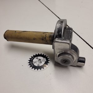 poignée accélérateur honda 250 cr 1984