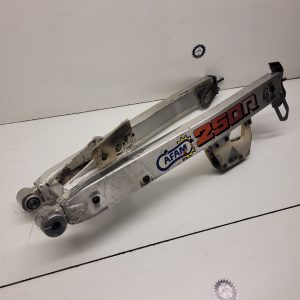 bras oscillant honda 250 cr 1984