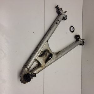 triangle inférieur gauche yamaha 660 raptor