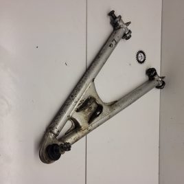triangle inférieur gauche yamaha 660 raptor